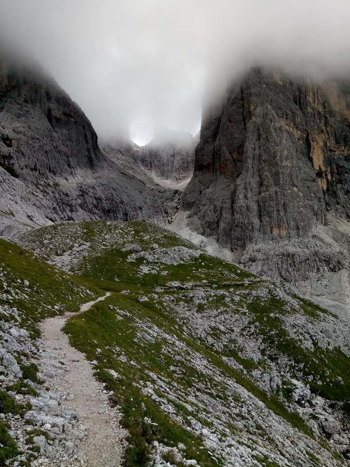 37154286_10215229013431414_6926815945230909440_n