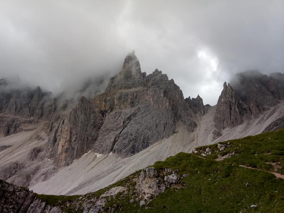 38898954_10215189967015278_5727525131882856448_n